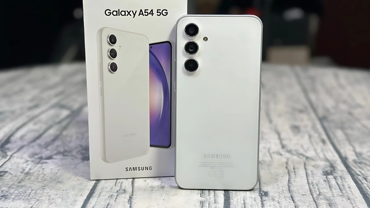 Samsung Galaxy A54 5G Launched – 120Hz Super AMOLED Display, 5000mAh Battery & Triple Camera Setup